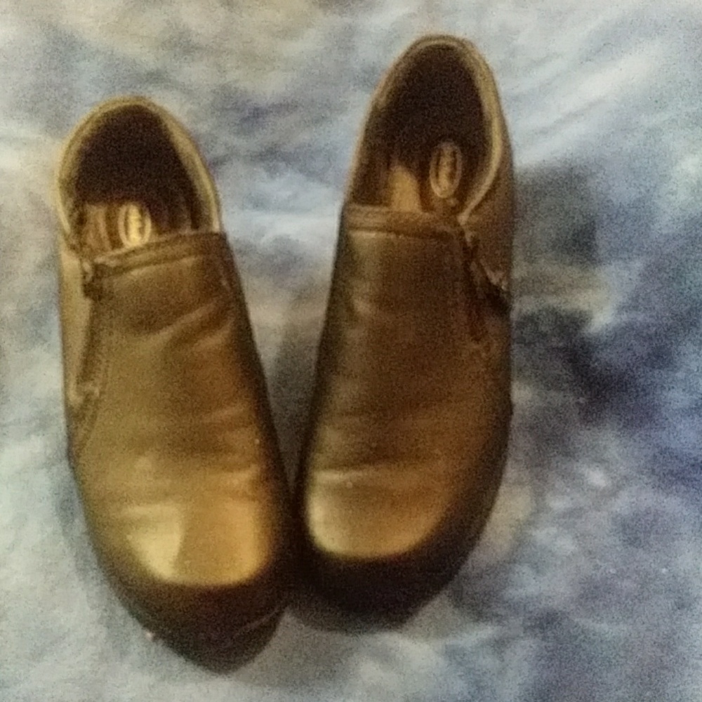 Dr Schools black shoes